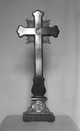 Croix-reliquaire (dite reliquaire de la vraie croix), église paroissiale Saint-Jean-Baptiste (Lalleu)