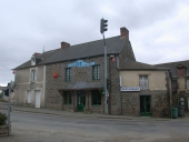 Restaurant, rue des Etangs (La Chapelle-aux-Filtzméens)