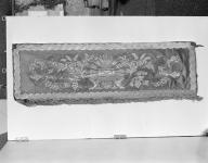 Draperie de brancard de procession (draperie de brancard), église paroissiale Saint-Armel (Saint-Armel)