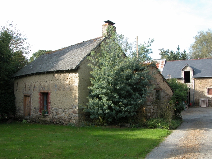 Ferme, actuellement maison, les Petits Vaux (Dingé)