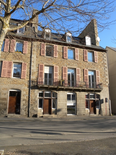 Immeuble à logements, 18 quai Chanoine Guinard (Plérin-sur-Mer)
