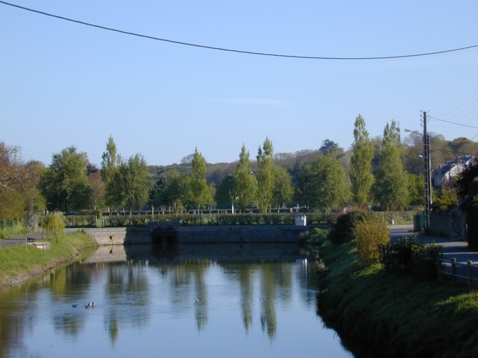 Digue du Marais, le Vieux Marais (Saint-Lunaire)