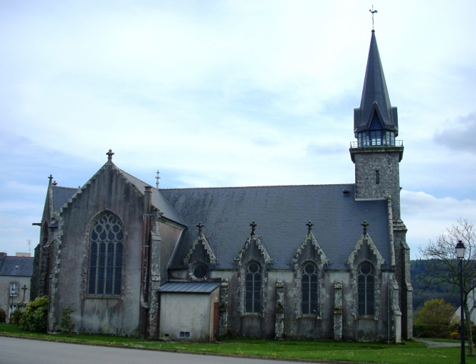 Eglise paroissiale Saint Pierre (Saint-Goazec)