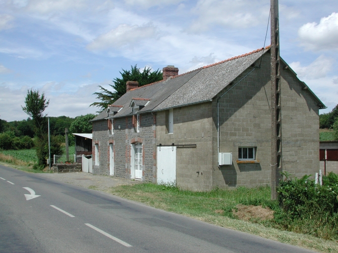 Ferme, actuellement maison, près de la Doupterie (Combourg)
