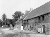 Alignement de maisons, le Bois Neuf (Vieux-Vy-sur-Couesnon)