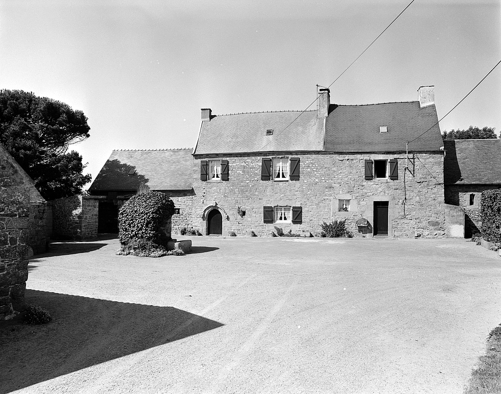 Manoir, Trédern (Plougoulm)