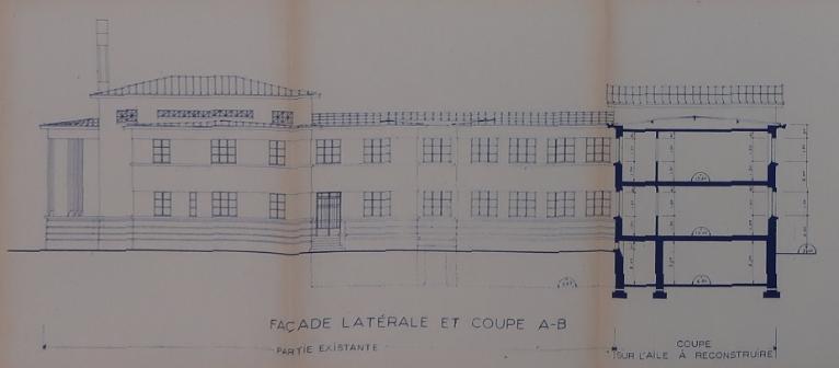 La chapelle du lycée Jean Guéhenno et sa décoration, 11 rue du Champ Rossignol (Fougères)