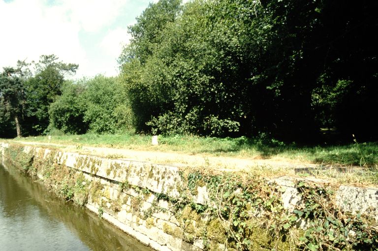 Embarcadère des forges du Vaublanc (Saint-Gérand)