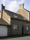 Maison à boutique, 15 rue Pierre Hubert (Vieux-Vy-sur-Couesnon)
