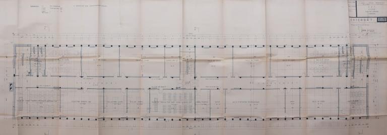 L'externat et les ateliers du lycée Paul Sérusier, avenue Waldkappel (Carhaix-Plouguer)