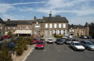Architecture publique ou collective sur la commune de Sens-de-Bretagne