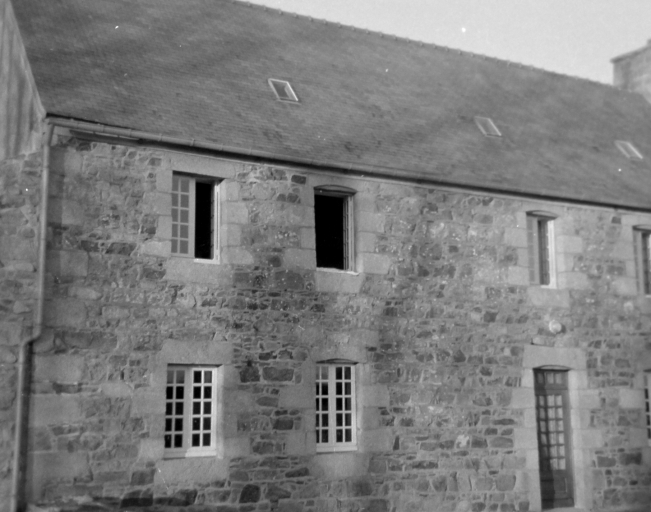 Ferme, Kerguezennec-Bras (Plougrescant)