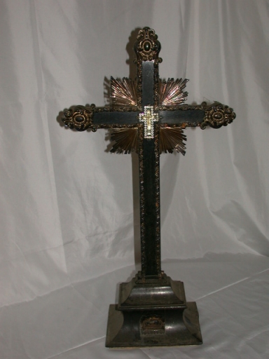 Croix-reliquaire de la vraie Croix