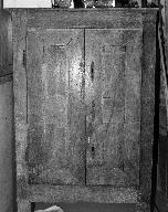 Armoire de fabrique, église paroissiale Sainte-Édiltrude (Tréflez)