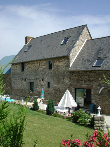 Manoir, puis ferme, les Hautes Touches (Combourg)