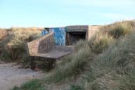 Bunker-casemate de type FA ou Fm pour un canon antichar de 5 cm ou 7,5 cm, pointe d’Enez-Vihan, Dunes de Keremma (Tréflez)