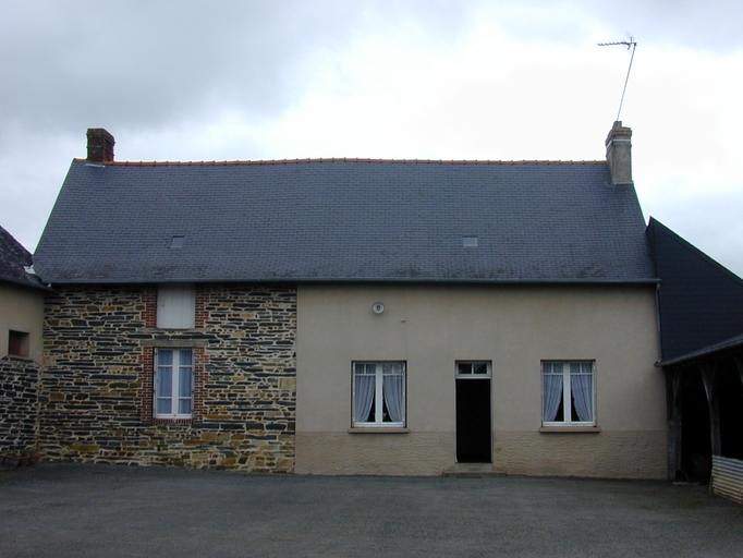 Ferme, la Cour Verte (Saint-Aubin-du-Pavail fusionnée en Châteaugiron en 2017)