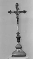 Croix d'autel, église paroissiale Saint-Pierre (Retiers)