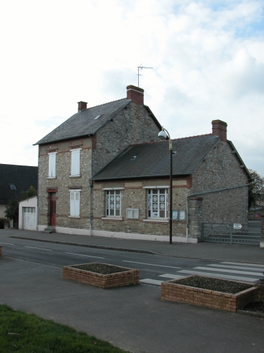École, 7 rue des Landes (Chantepie)