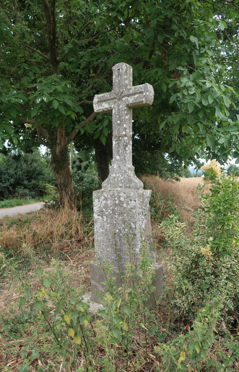 Les croix monumentales sur la commune de Saint-Thélo