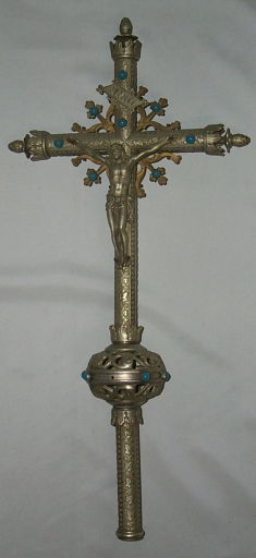 Ensemble de 2 croix de procession