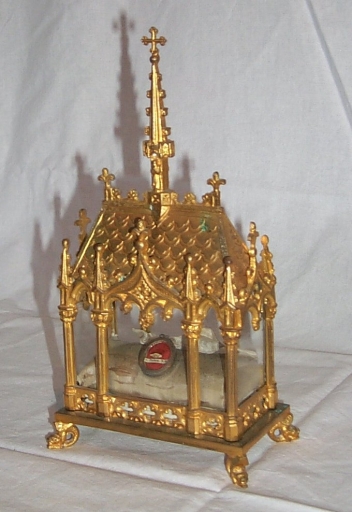 Ensemble de 2 chapelles-reliquaires de sainte Philomène et de sainte Germaine