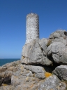 La balise-amer de Roc'h Skeiviec (Kerbors)