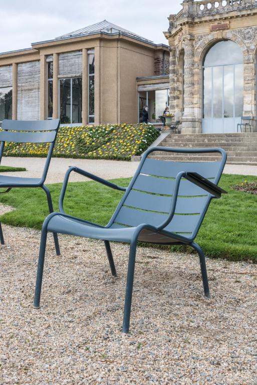 Mobilier de jardin et lampadaires, Parc du Thabor (Rennes)