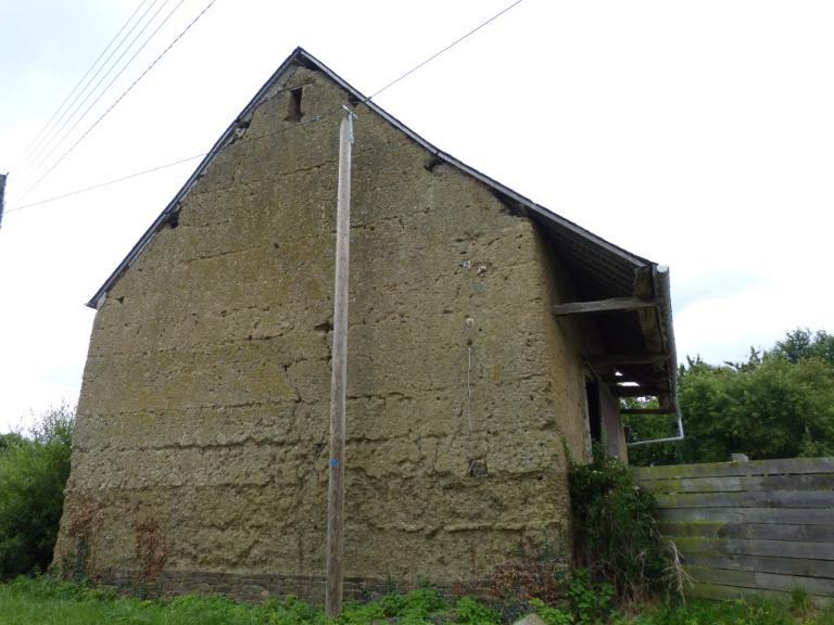 Les dépendances à vocation agricole et domestique sur la commune de Pleine-Fougères