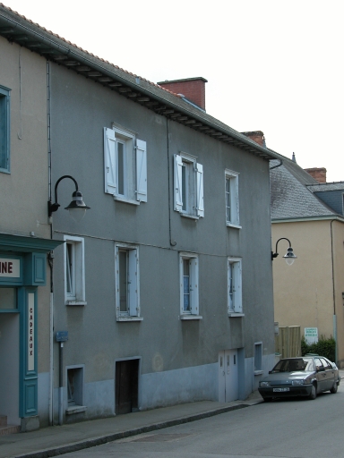 Maison, 12 place Saint-Melaine (Pacé)