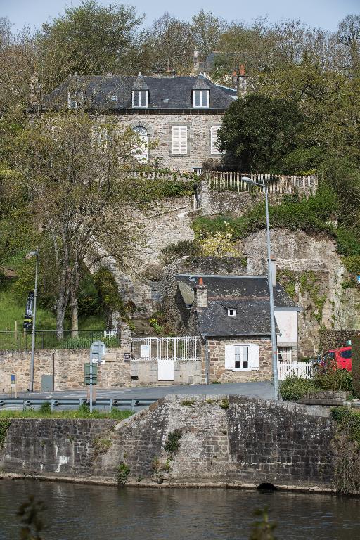 Usine de chaux de la Grande Vigne, puis maison d'artiste (Dinan)