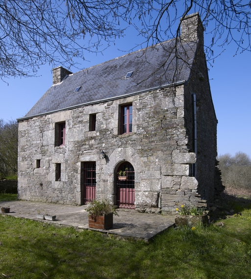 Ancienne métairie noble du Château (Plougras)