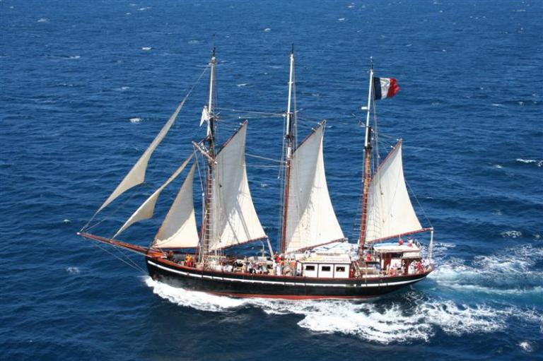 Bateau de charge puis navire-école, goélette dit Bel Espoir II, ex Prince-Louis II, ex Peder Most, ex Nette S.