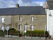 Maison Rouxin-Lemait, rue Tony Le Montréer (Meillac)