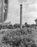Croix monumentale, Languivoa (Plonéour-Lanvern)