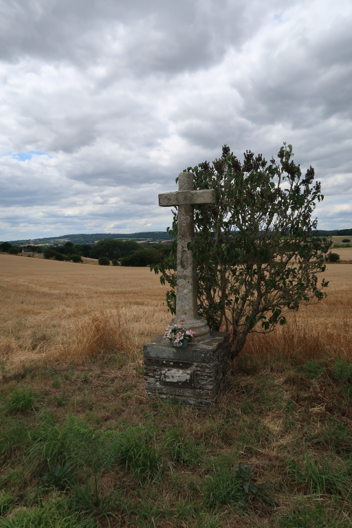 Les croix monumentales sur la commune de Saint-Thélo