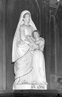 Statue, église paroissiale Notre-Dame-de-Pitié (La Chapelle-Blanche)