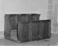 Stalles, style néo-gothique, église paroissiale Saint-Patern (Séné)