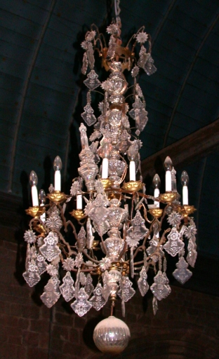 Série de 8 lustres d'église