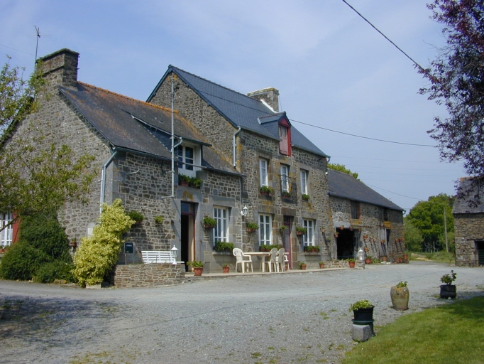 Ferme, la Roche Caillée ; la Roche Cahier (Meillac)
