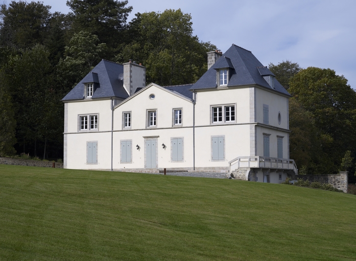 Demeure dite "château du Beffou" (Loguivy-Plougras)