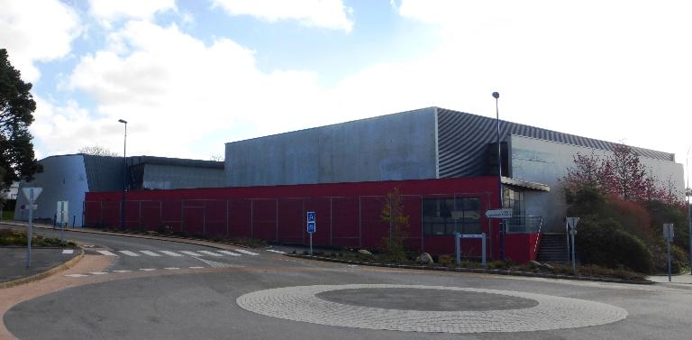 Complexe sportif du Verger, rue du Verger (Auray)