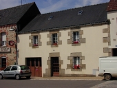 Maison, 6 rue de la Mairie (Melrand)