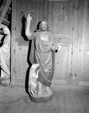 Statue (d'applique, petite nature) : saint Jean-Baptiste, église paroissiale Saint-Demet (Plozévet)