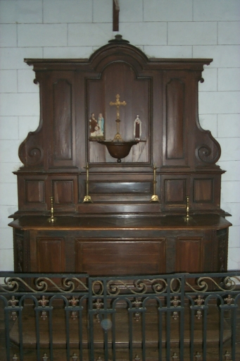 Autel, retable, gradin d'autel, degré d'autel