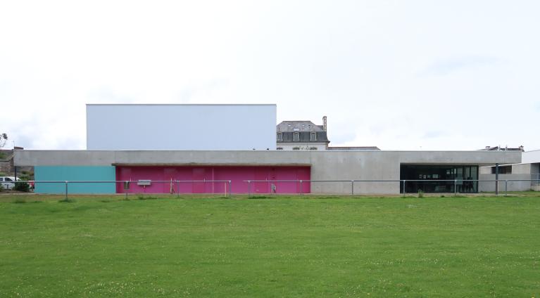 Salle des sports, rue César Mulon (Corseul)