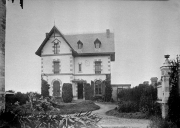 Maison (pension de famille) dite Villa Ker Yvonne, dite Pension Ker Yvonne, 14 avenue de la Tesserie (Saint-Malo)