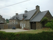 Alignement de maisons, Couvelou (Combourg)