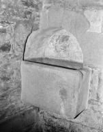 Bénitier (2), église paroissiale Saint-Saturnin (Sarzeau)