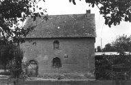 Maison de prêtre, puis ferme, la Ville Blanche (Bédée)